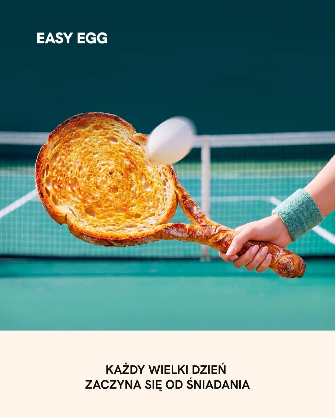 Kreacja Easy Egg — tost-rakieta odbijająca jajko i hasło „Każdy wielki dzień zaczyna się od śniadania”